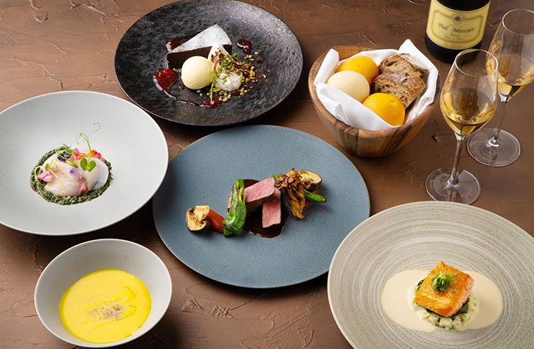 【前日までの要予約】1日限定10名様！四季を味わう、ハーベストキッチンのコース料理